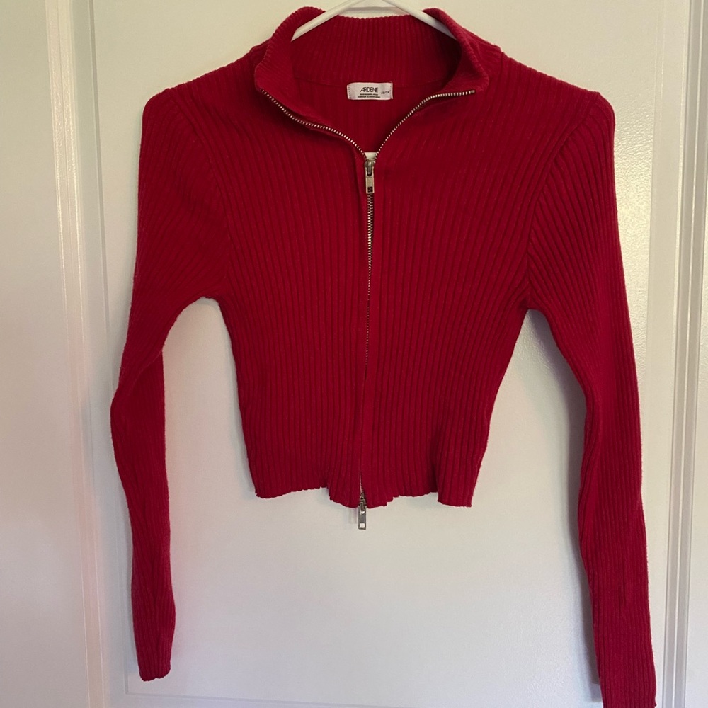 Ardene red zip-up red sweater. Size xs.
